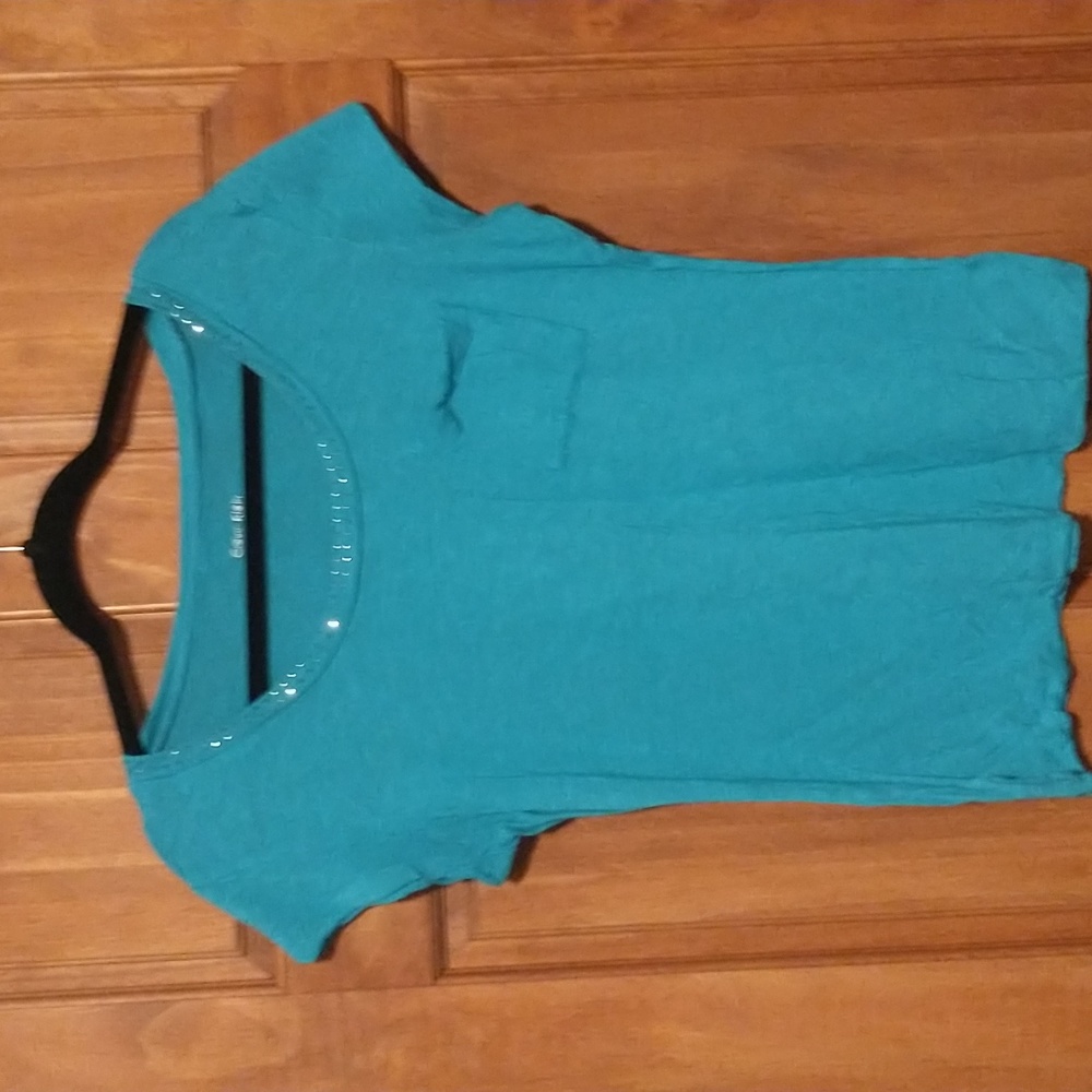 Calvin Klein woman's size L capped sleeve Tee with scoop neck metallic bling